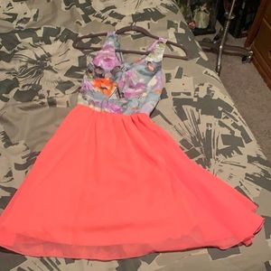 Adorable dress floral